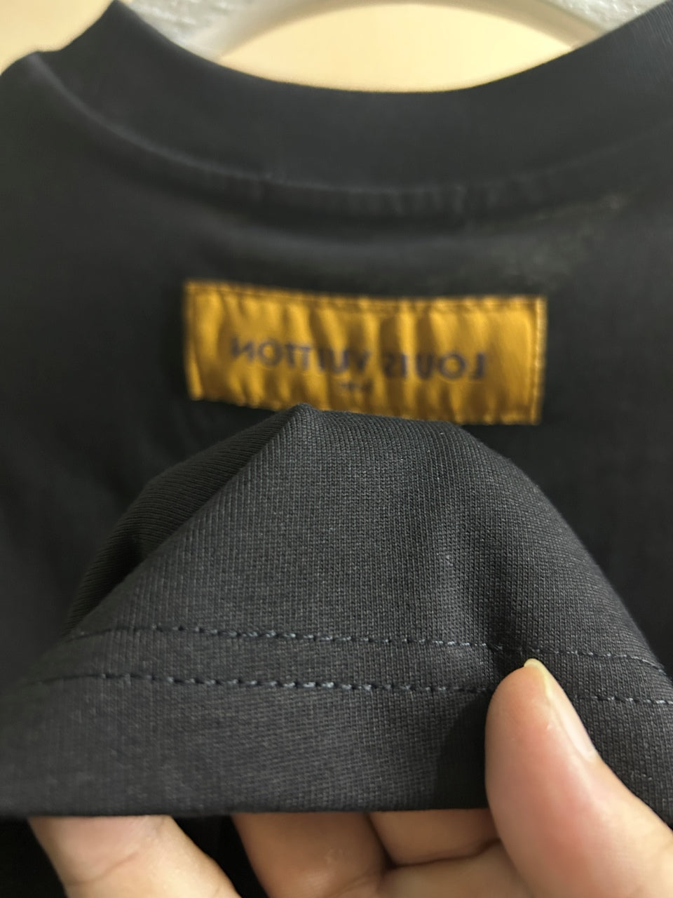 LuxluxHouse Best Quality Clothes T-shirt Louis Vuitton