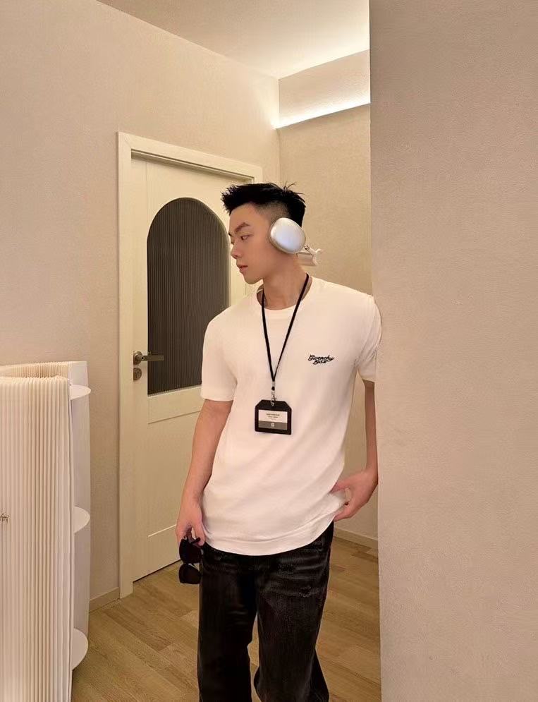 LuxluxHouse Best Quality Clothes Givenchy T-shirt