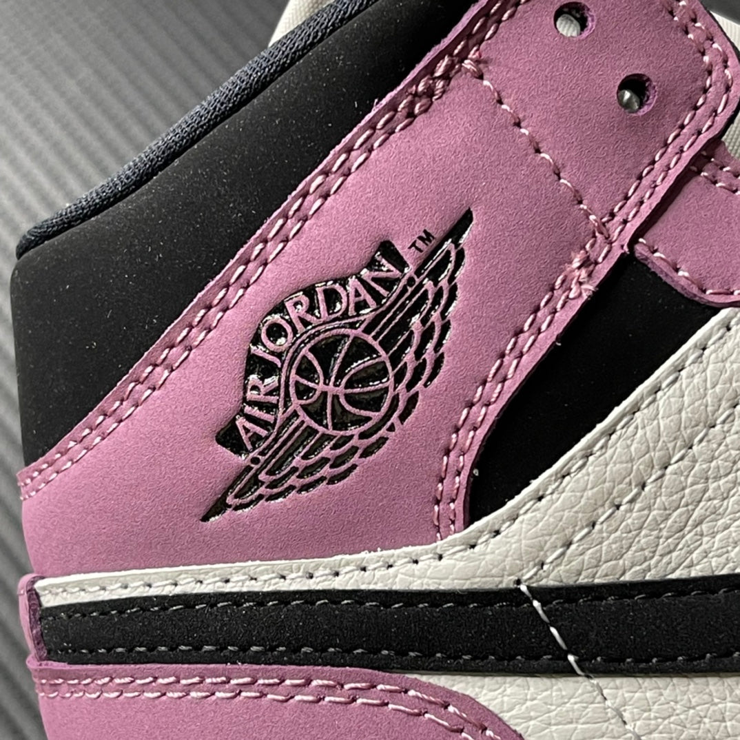 DT Batch-Air Jordan 1 Mid “Berry”