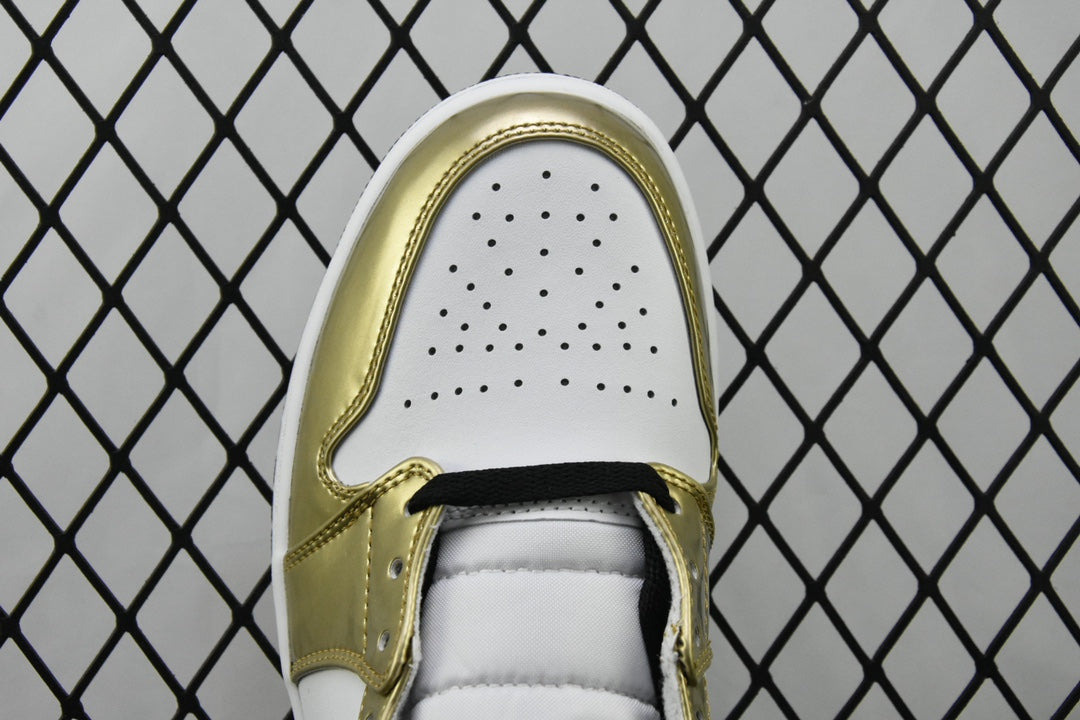 DT Batch-Air Jordan 1 Mid “Metallic Gold”