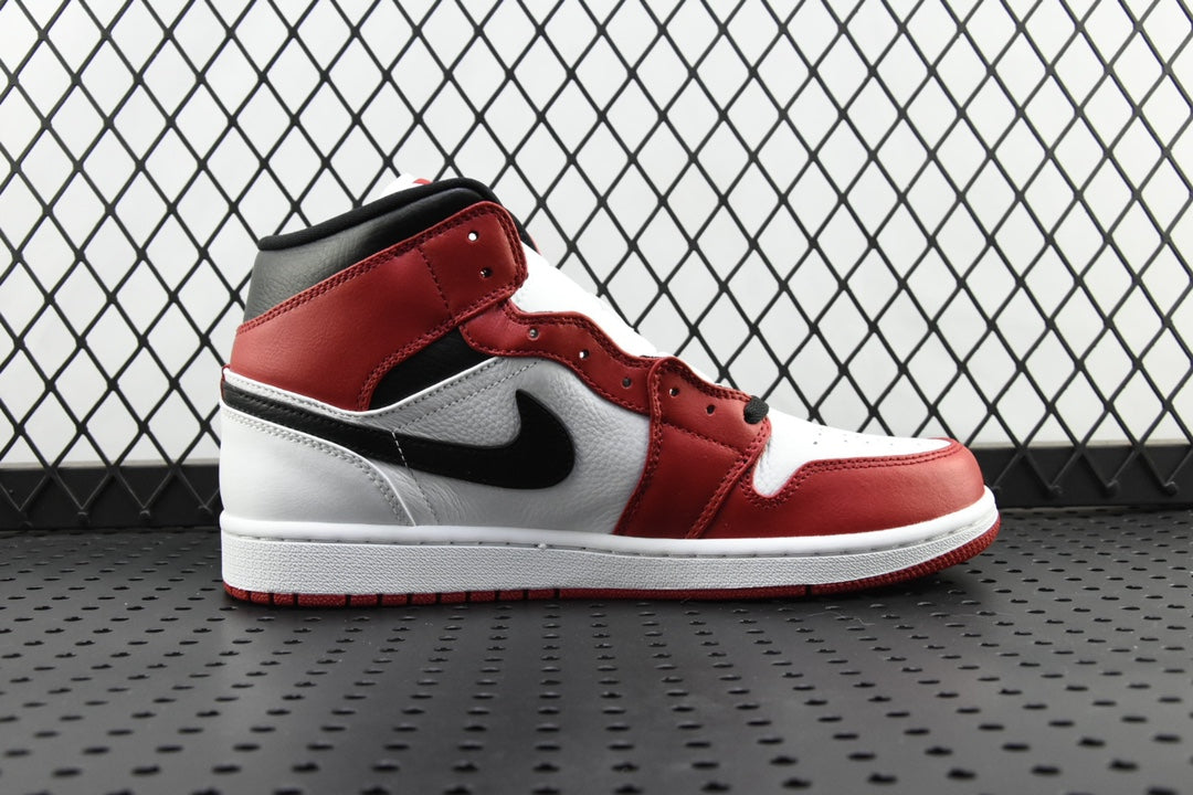 DT Batch-Air Jordan 1 Mid “Chicago”