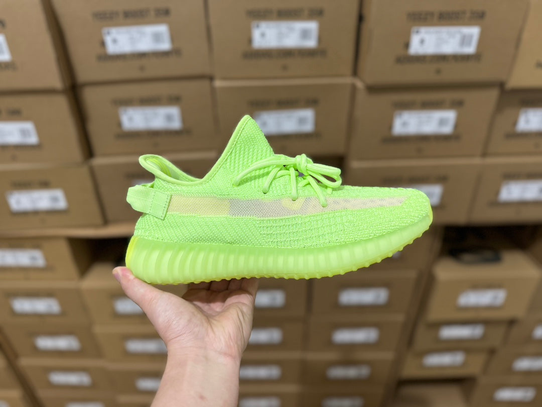 Yeezy 350 V2