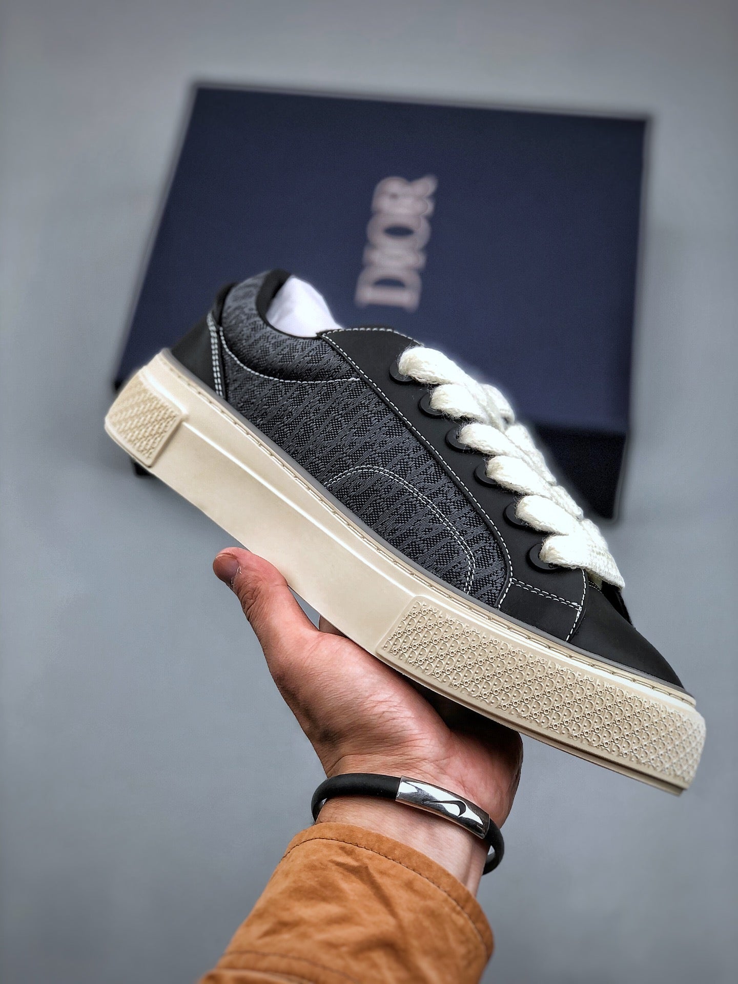 Dior sneakers