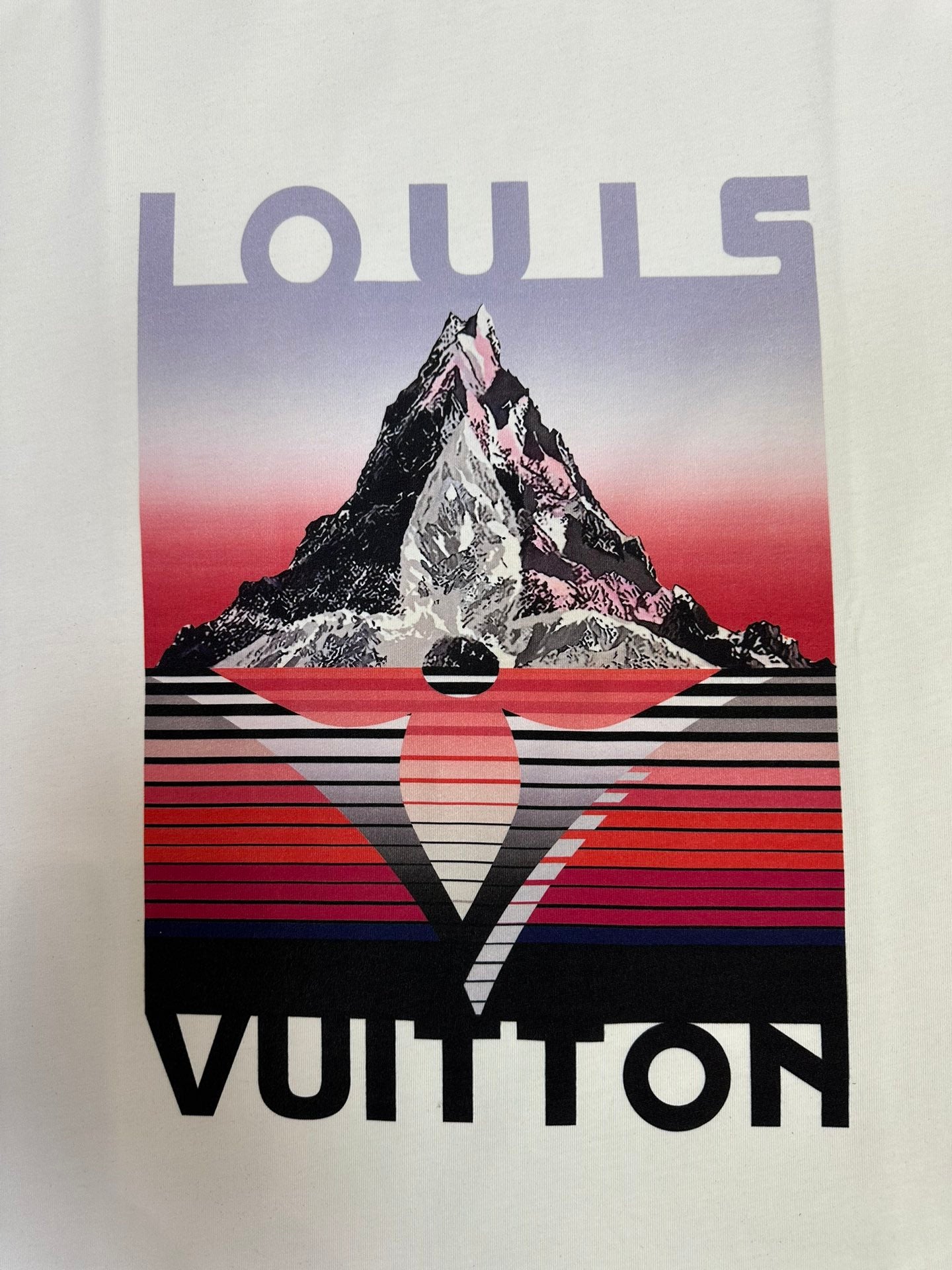 LuxluxHouse Louis Vuitton  T-shirt