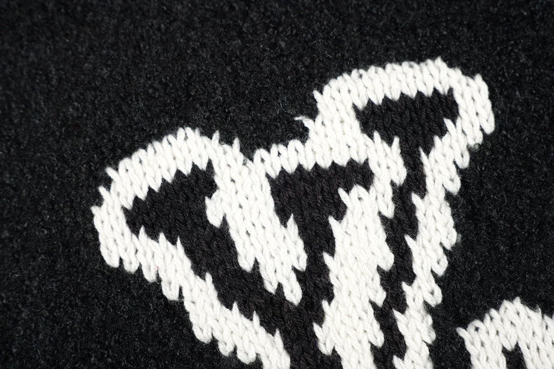 LuxluxHouse Louis vuttion sweater