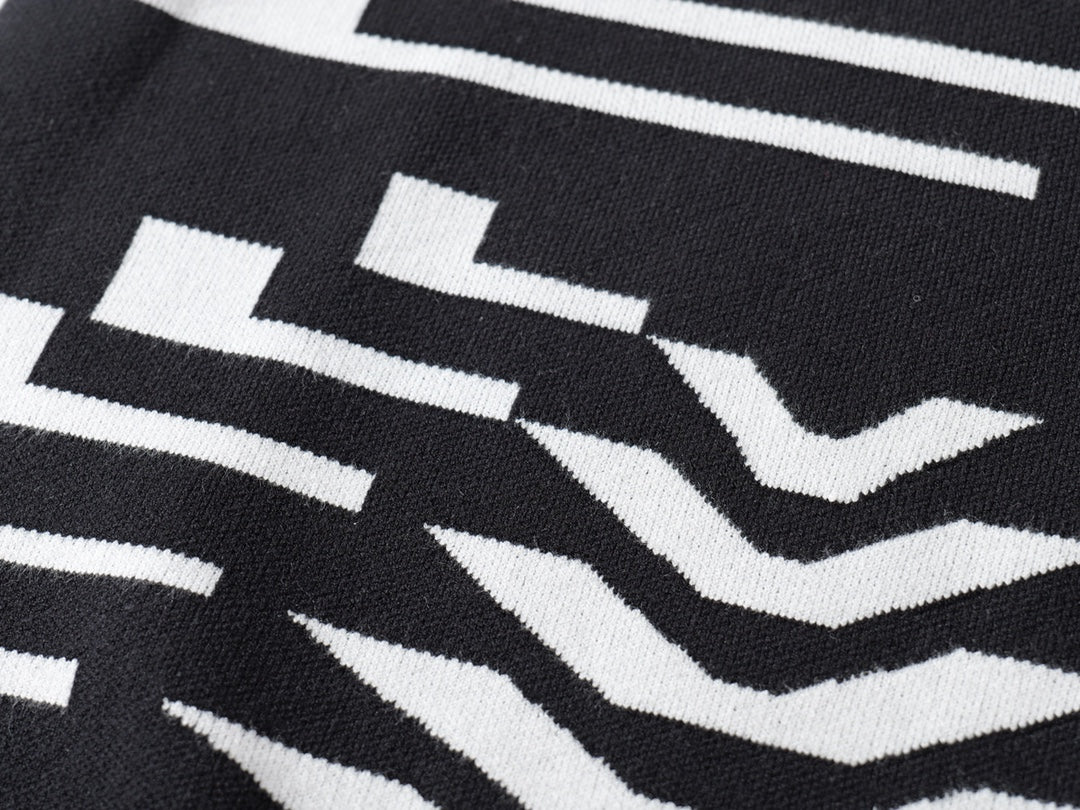 LuxluxHouse Louis vuttion sweater