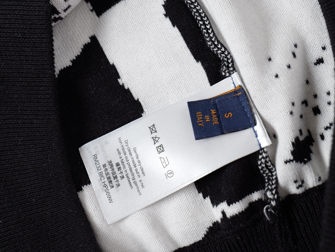 LuxluxHouse Louis vuttion sweater