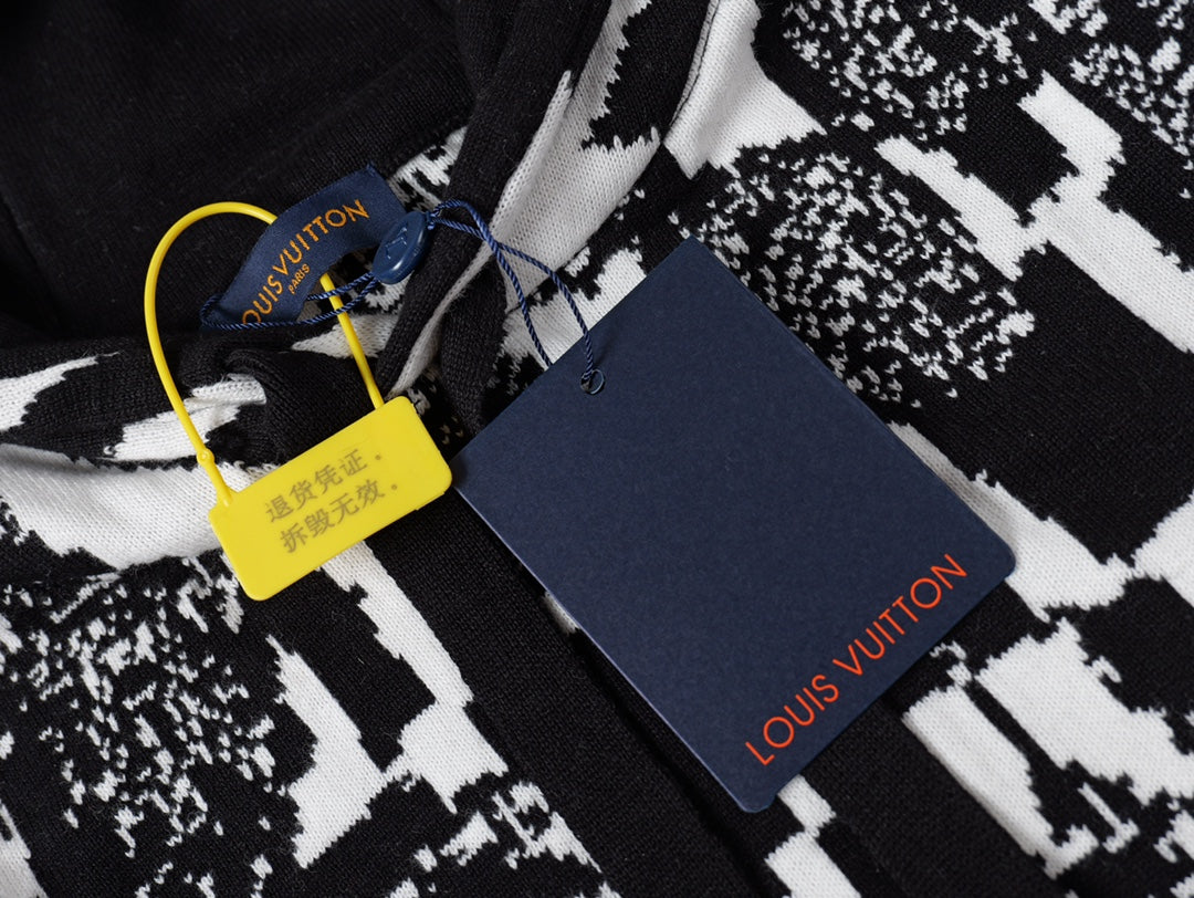 LuxluxHouse Louis vuttion sweater
